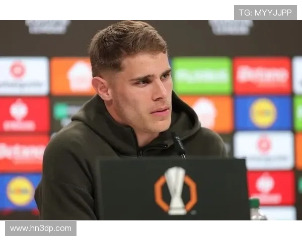 弗兰克高度评价范德芬表现认为他进球能力是球队关键