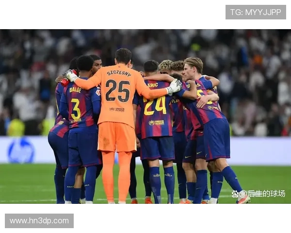 莱万与奥尔莫今日回归巴萨部分合练 为复出铺路