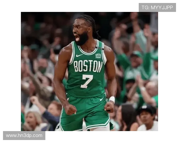 原创杰伦·布朗贵为前FMVP，他也感慨詹姆斯42000分不可思议！